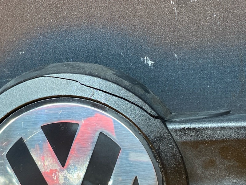 крышка двигателя, 1360 рублей, Красноярск