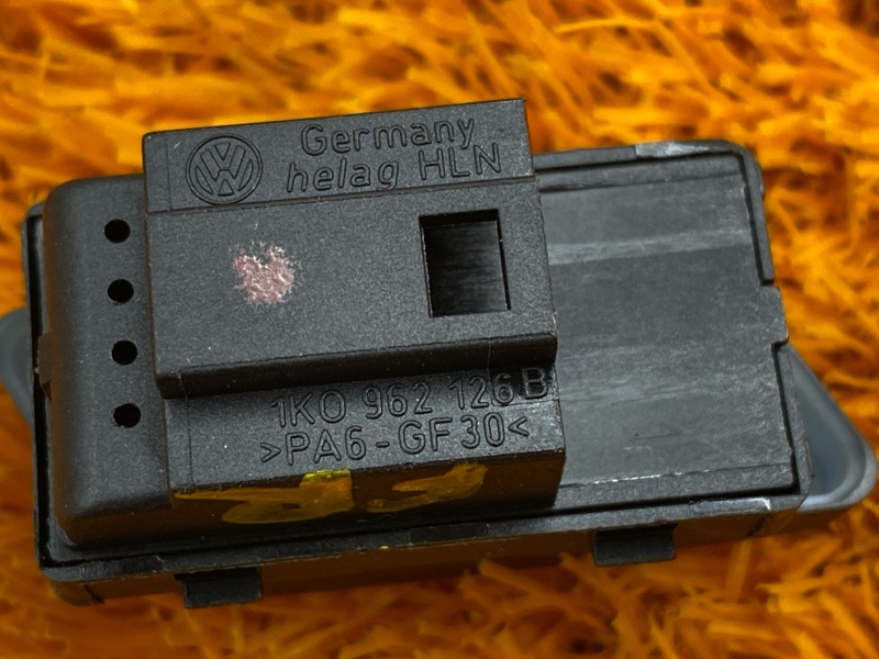 Кнопка центрального замка, 280 рублей, Красноярск