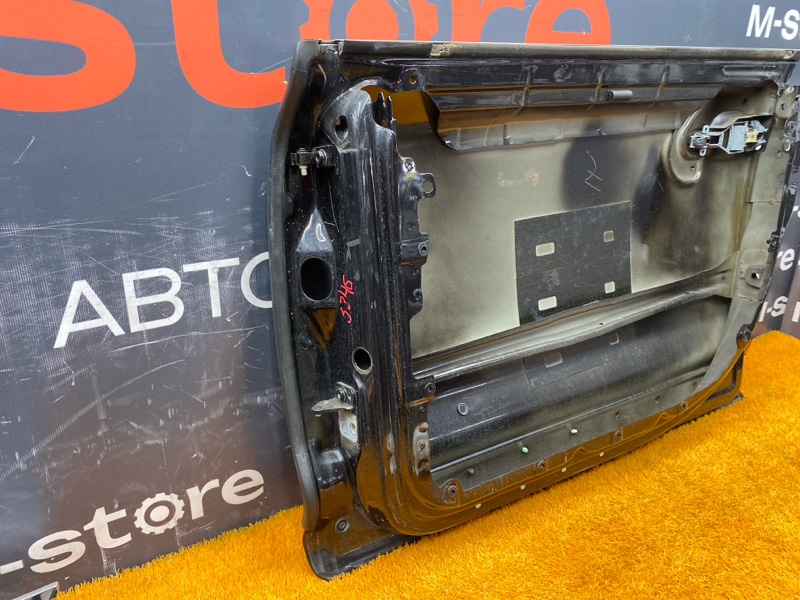 дверь, 9000 рублей, Красноярск