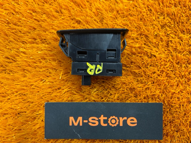 кнопка стеклоподъемника, 200 рублей, Красноярск