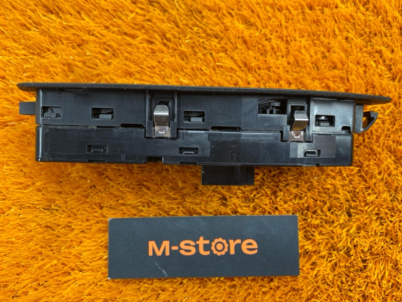 Блок управления стеклоподъемниками, 800 рублей, Красноярск