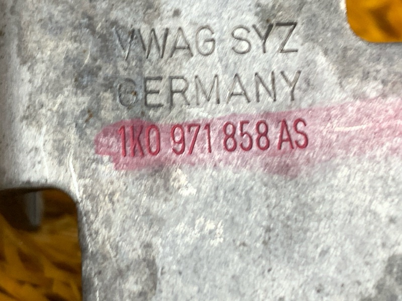 Кронштейн проводки, 440 рублей, Красноярск