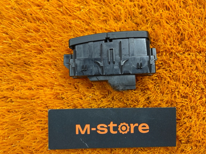 Кнопка центрального замка, 300 рублей, Красноярск