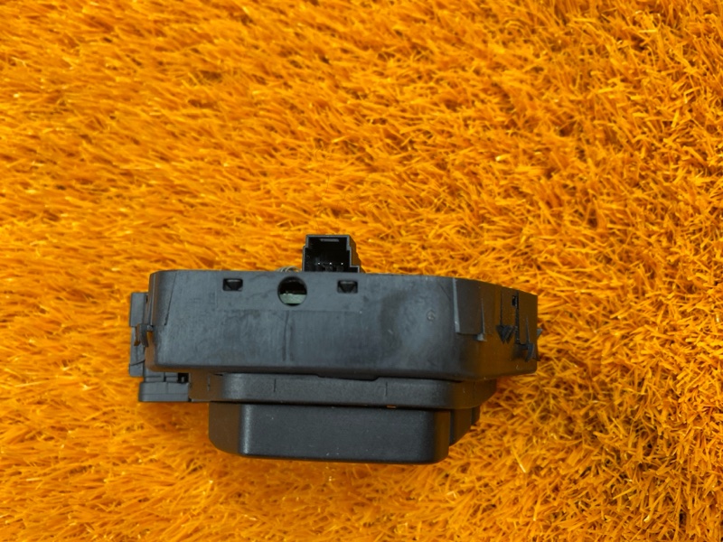 блок управления сиденьем, 1500 рублей, Красноярск