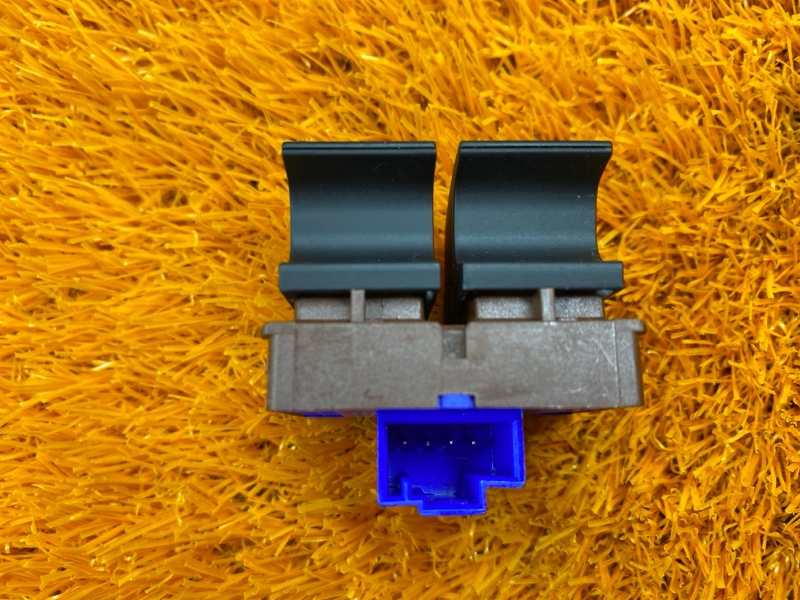 Кнопка открывания багажника, 800 рублей, Красноярск