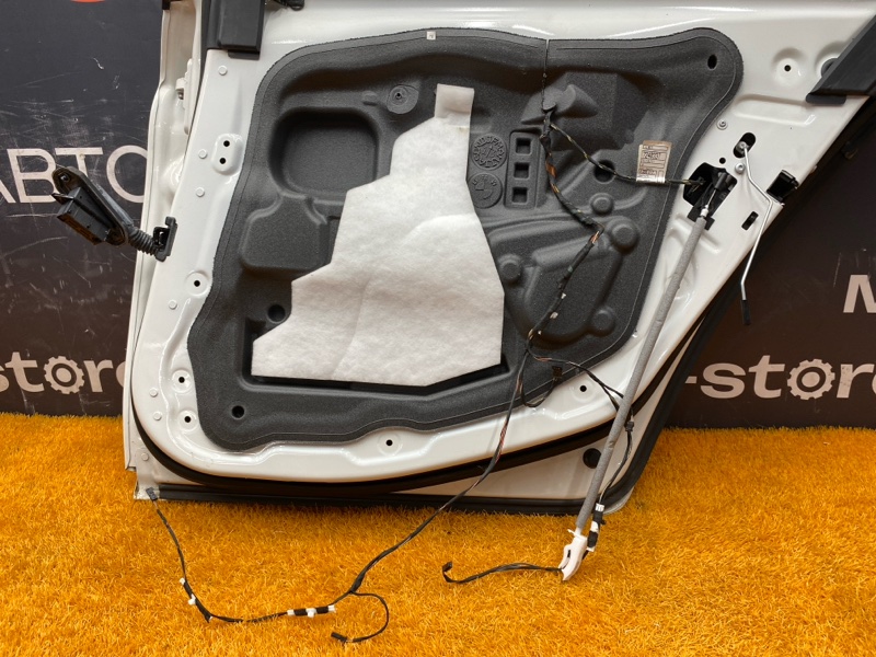 дверь, 10000 рублей, Красноярск