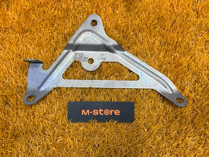 Кронштейн теплового экрана, 200 рублей, Красноярск