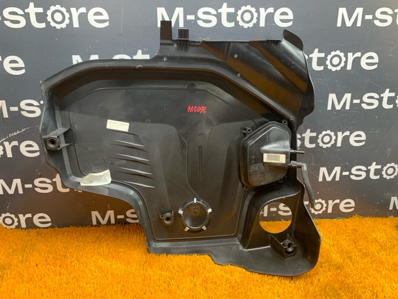 крышка двигателя, 1000 рублей, Красноярск