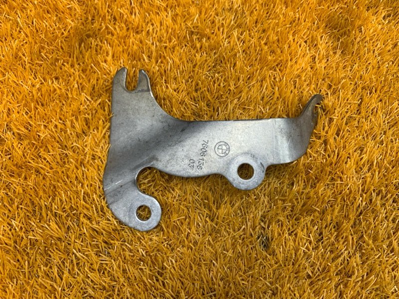 Кронштейн катализатора, 270 рублей, Красноярск