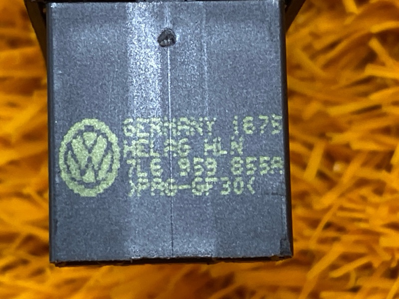 кнопка стеклоподъемника, 200 рублей, Красноярск