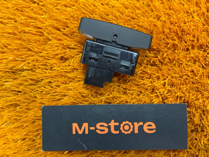 Кнопка центрального замка, 100 рублей, Красноярск