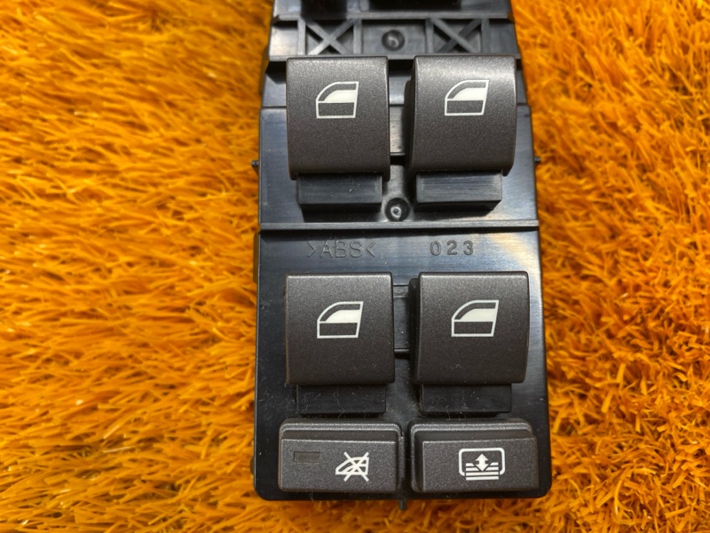 Блок управления стеклоподъемниками, 1000 рублей, Красноярск