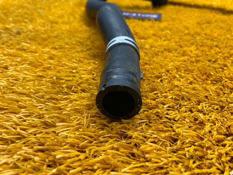 Патрубок радиатора верхний, 4500 рублей, Красноярск