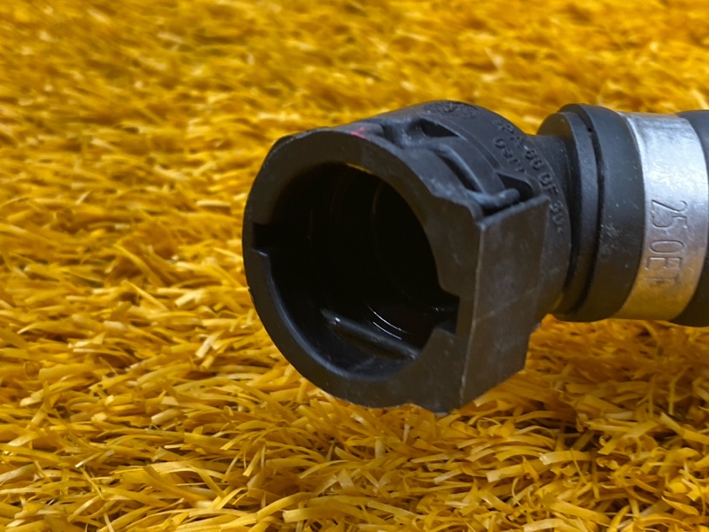 Патрубок системы охлаждения, 1090 рублей, Красноярск