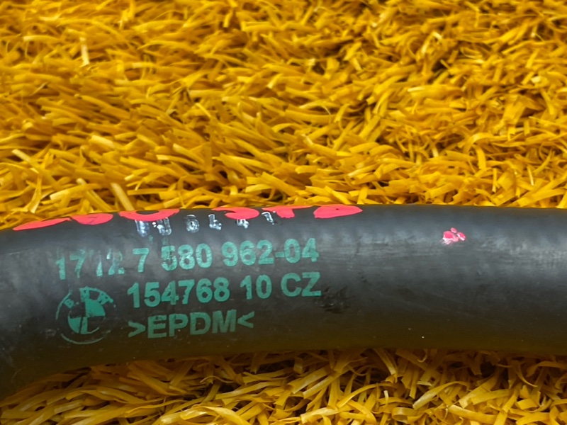 Патрубок системы охлаждения, 1090 рублей, Красноярск