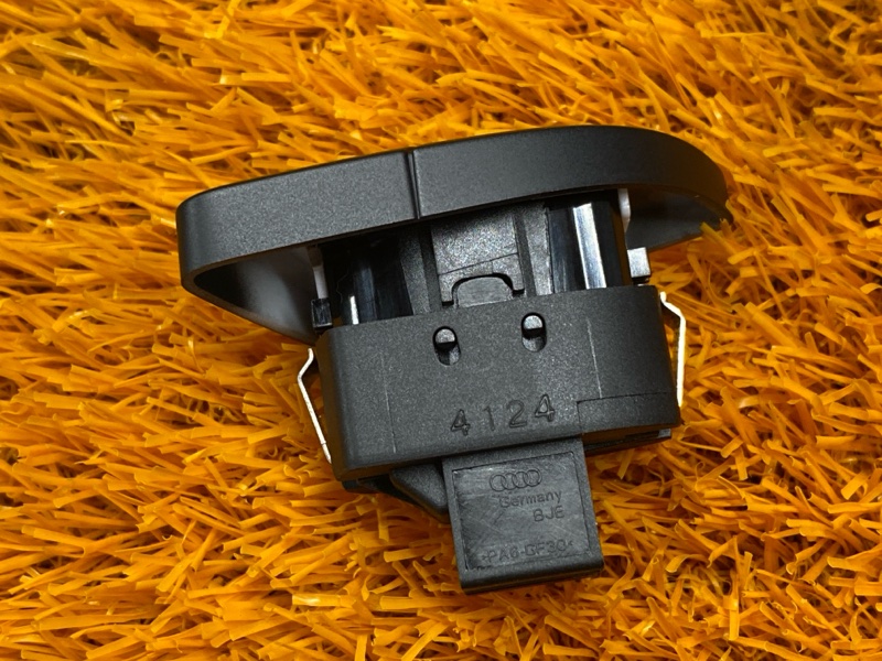 Кнопка центрального замка, 370 рублей, Красноярск