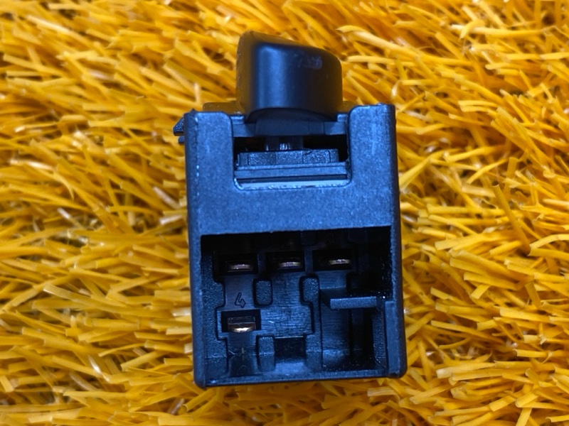 Кнопка центрального замка, 190 рублей, Красноярск