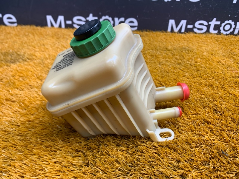 бачок гидроусилителя, 500 рублей, Красноярск