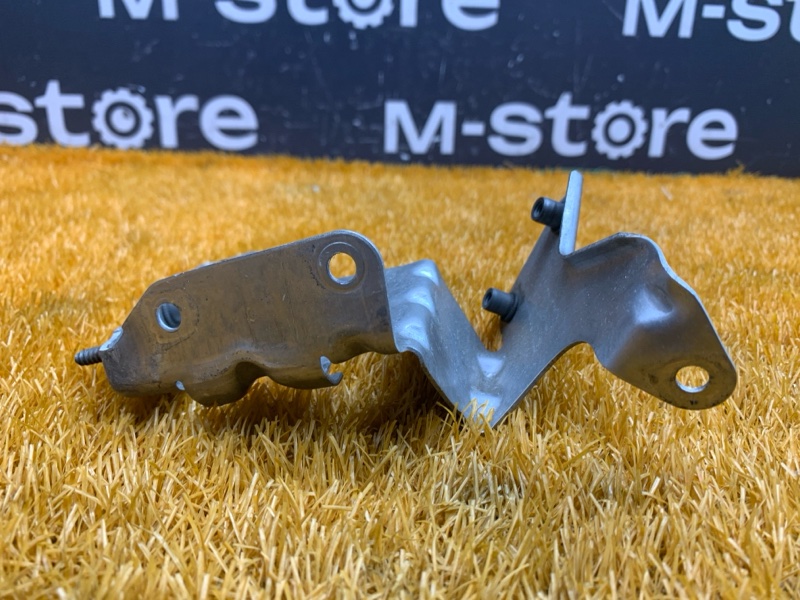 кронштейн бачка гидроусилителя, 270 рублей, Красноярск