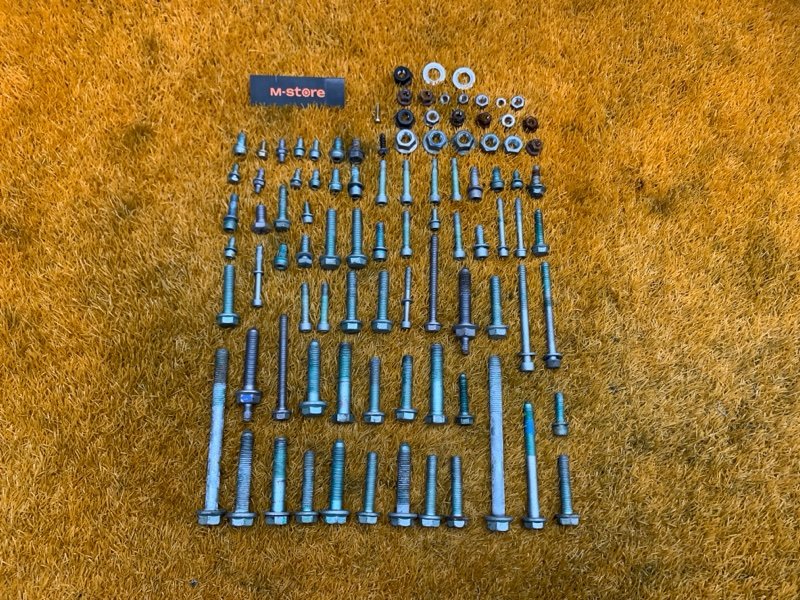 Болты и гайки ДВС, 1040 рублей, Красноярск