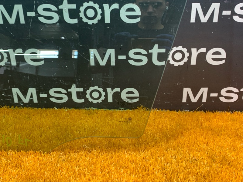 Стекло боковое, 4070 рублей, Красноярск