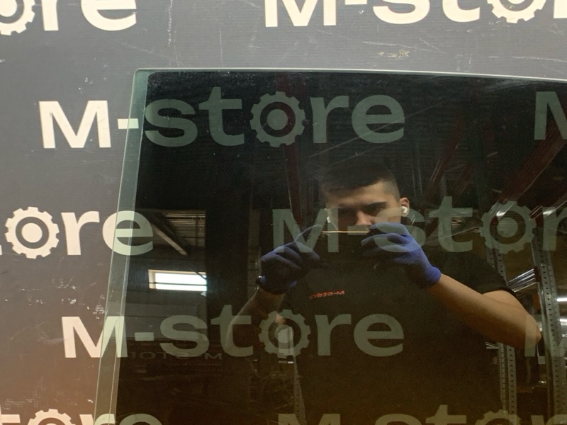 Стекло боковое, 910 рублей, Красноярск