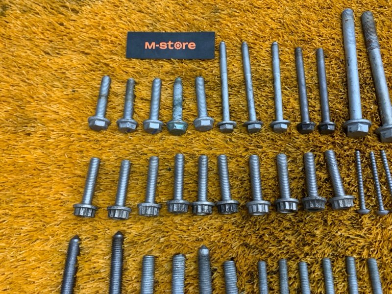 Болты и гайки ДВС, 1300 рублей, Красноярск