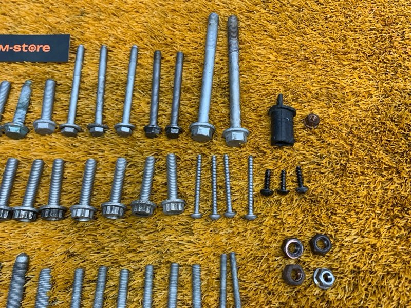 Болты и гайки ДВС, 1300 рублей, Красноярск