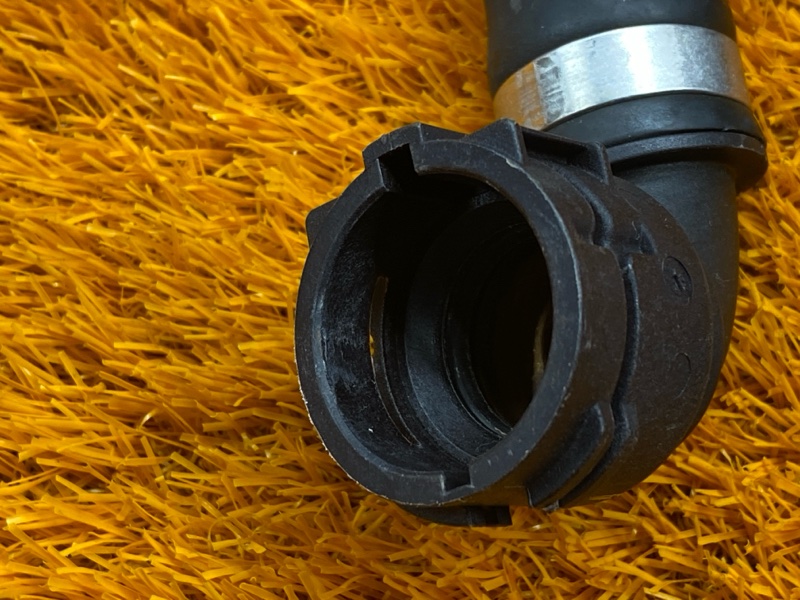 Патрубок системы охлаждения, 500 рублей, Красноярск