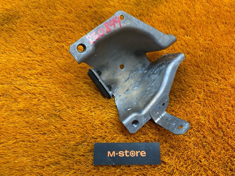 Кронштейн подушки двигателя, 530 рублей, Красноярск