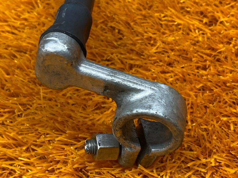 Клемма аккумулятора плюс, 500 рублей, Красноярск