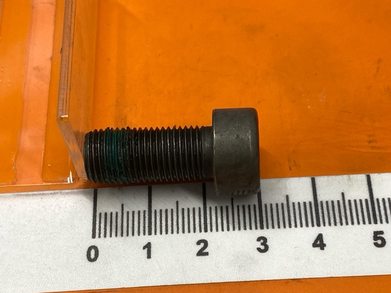 болт гидротрансформатора, 360 рублей, Красноярск