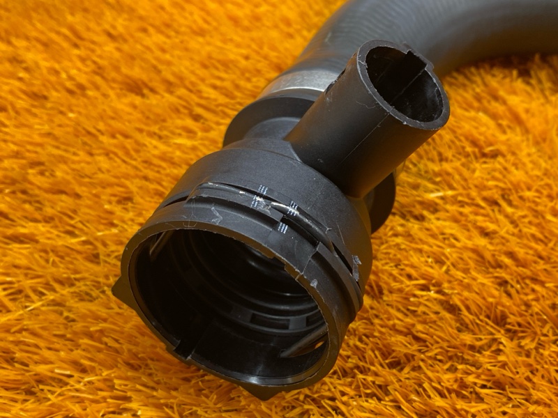 Патрубок радиатора нижний, 500 рублей, Красноярск