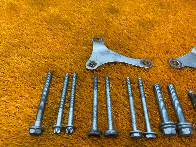 Болты и гайки ДВС, 1040 рублей, Красноярск