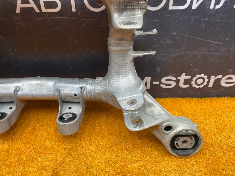 Балка поперечная (подрамник), 3230 рублей, Красноярск