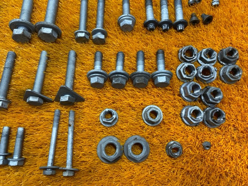 Болты и гайки задней подвески, 780 рублей, Красноярск