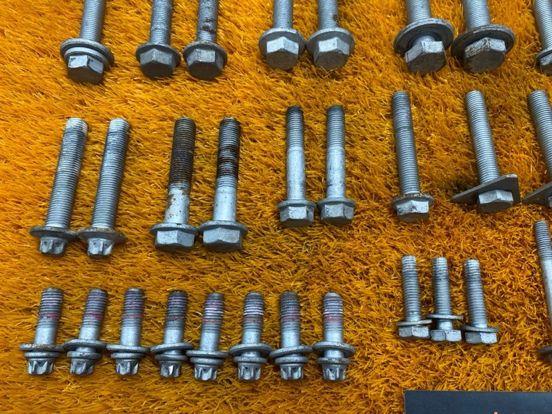 Болты и гайки задней подвески, 780 рублей, Красноярск