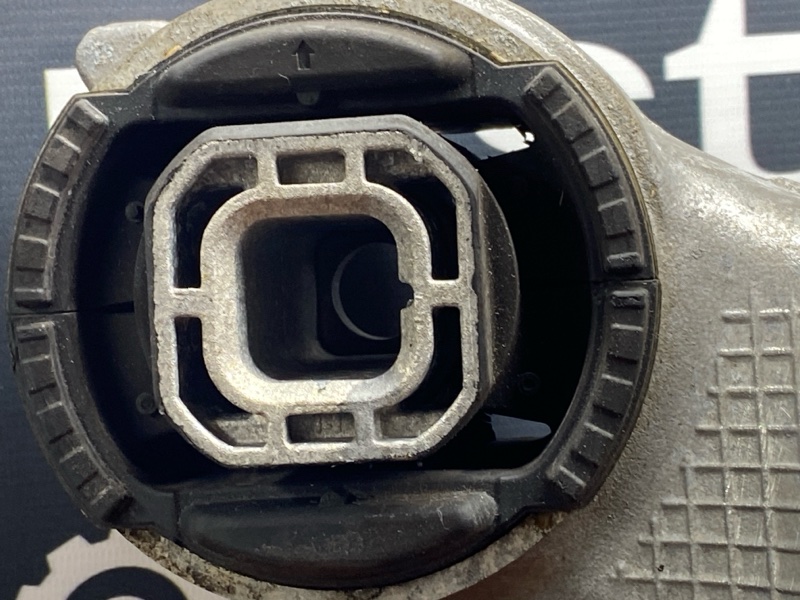 Балка поперечная (подрамник), 3050 рублей, Красноярск