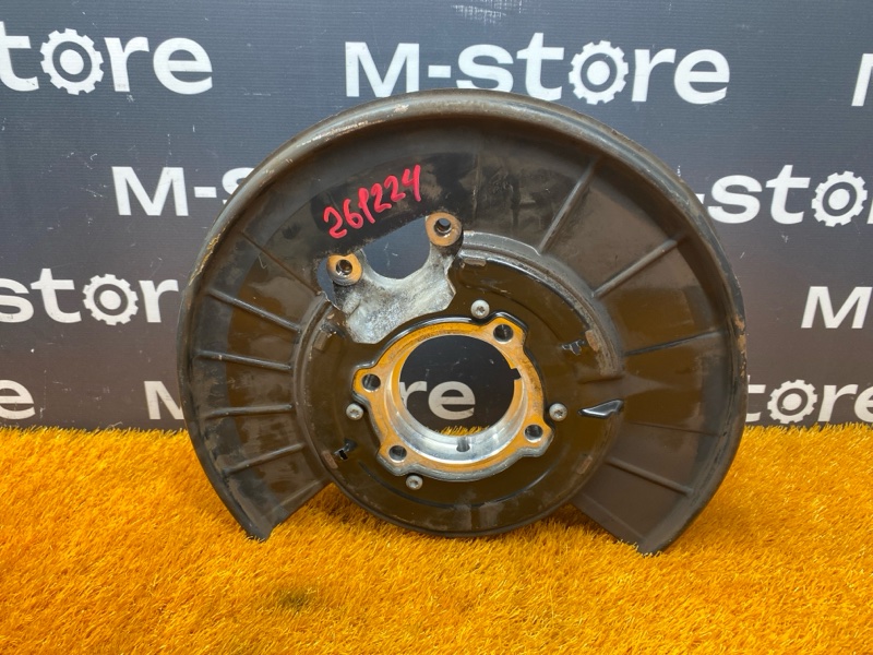 кулак поворотный, 3690 рублей, Красноярск