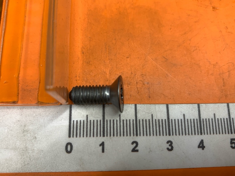 Болт тормозного диска, 100 рублей, Красноярск