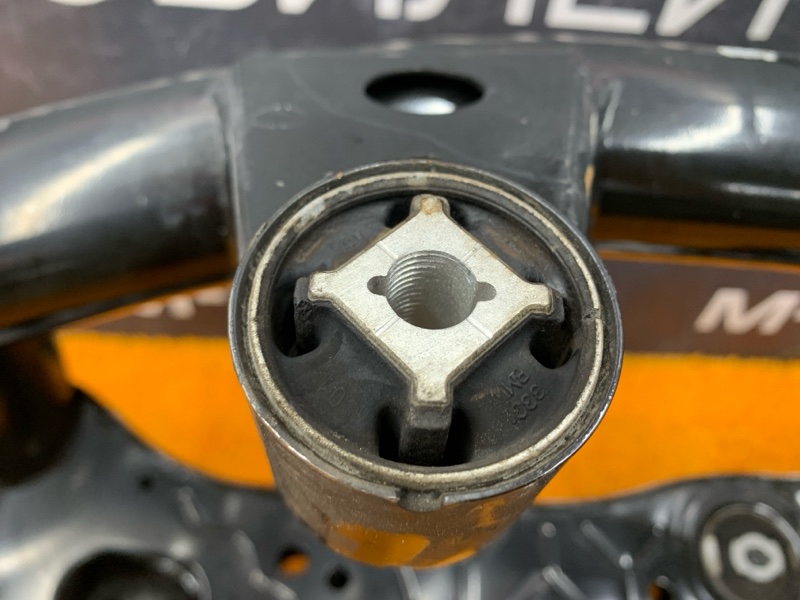 Балка поперечная (подрамник), 3690 рублей, Красноярск