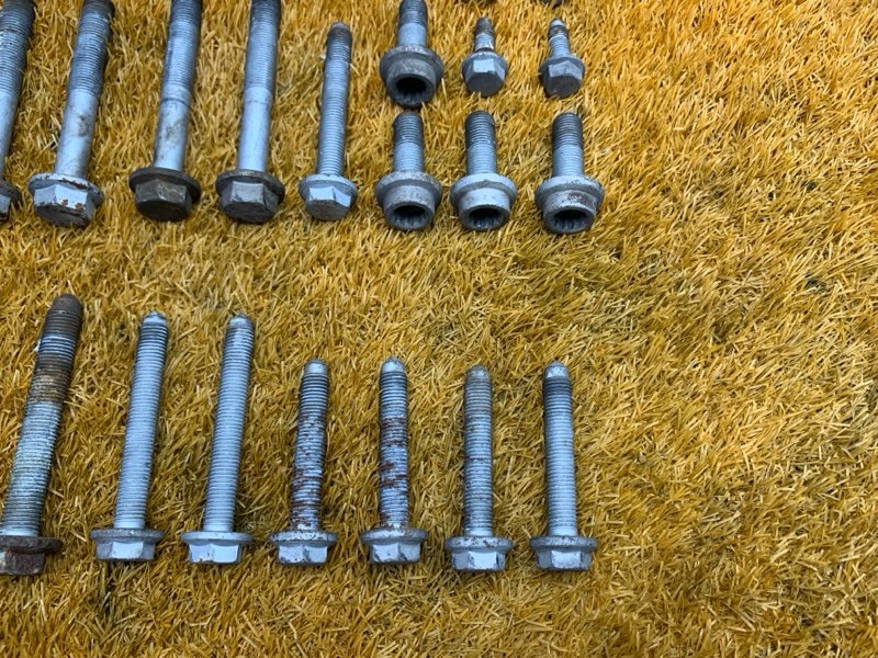 Болты и гайки задней подвески, 870 рублей, Красноярск