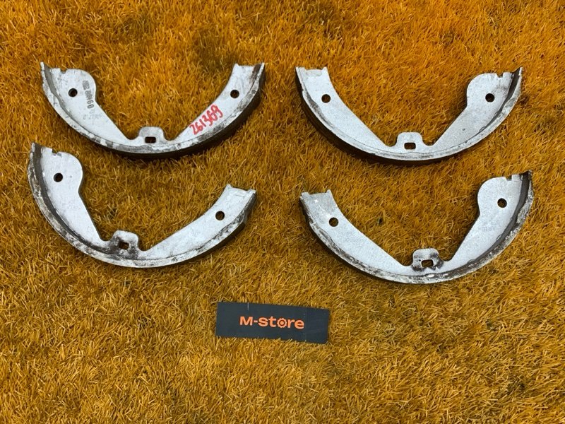 Колодки ручника, 700 рублей, Красноярск