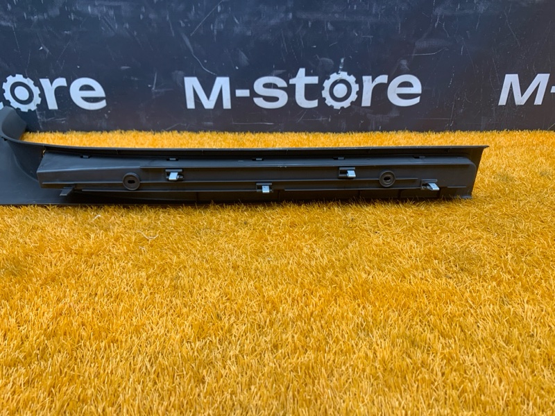 Накладка на порог салона, 460 рублей, Красноярск