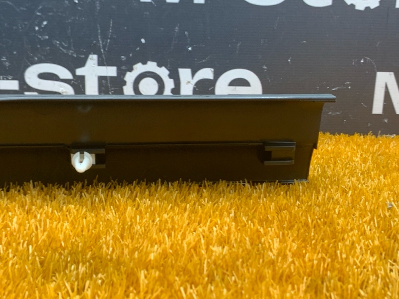 Накладка на порог салона, 360 рублей, Красноярск