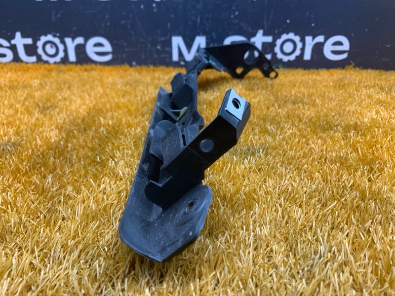 крепление бампера, 3690 рублей, Красноярск