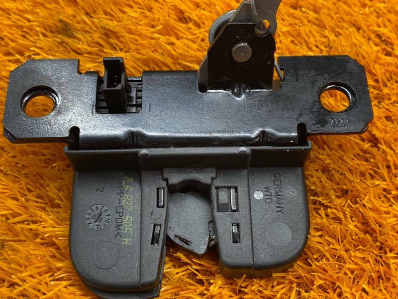 замок багажника, 5070 рублей, Красноярск