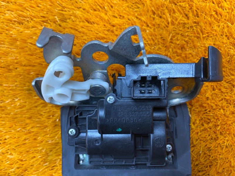 замок багажника, 1200 рублей, Красноярск