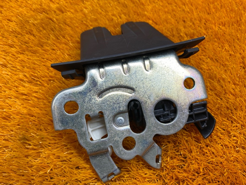 замок багажника, 1200 рублей, Красноярск