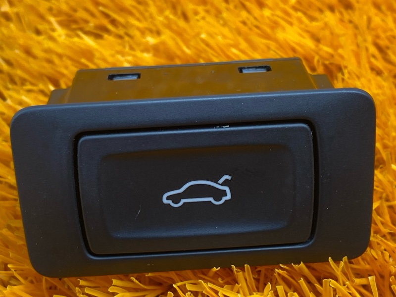 кнопка закрывания багажника, 900 рублей, Красноярск